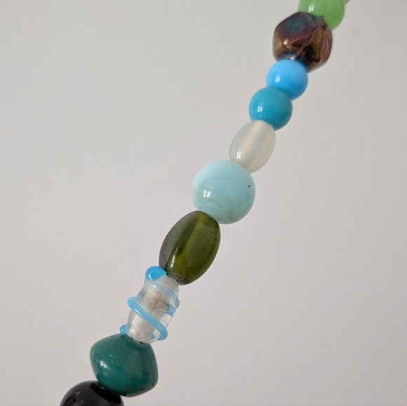 Multicolor Glass Bead Necklace - Picture 6 of 10